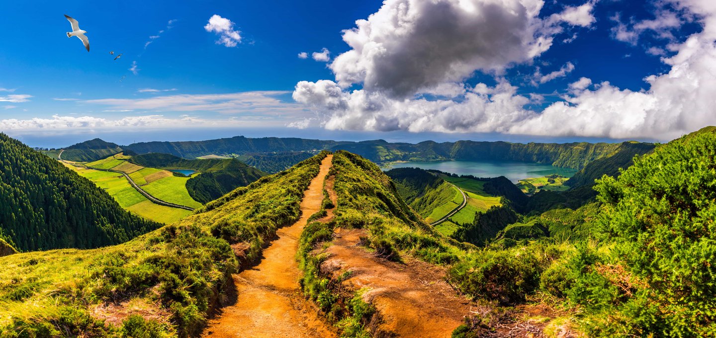 Entdecke die Azoren-Insel São Miguel mit dem Mietwagen