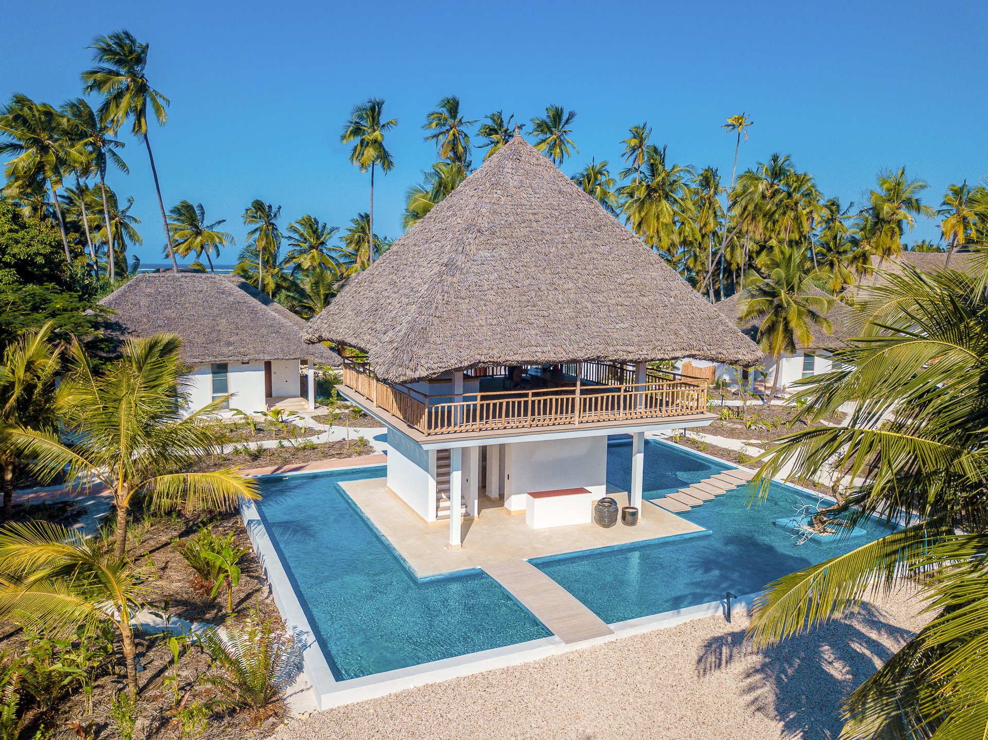 AQUA Beach Resort & SPA