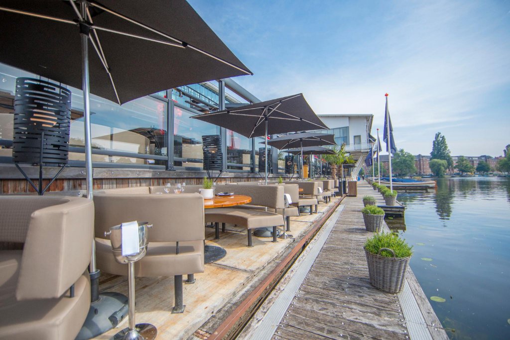 Apollo Hotel Amsterdam, a Tribute Portfolio Hotel