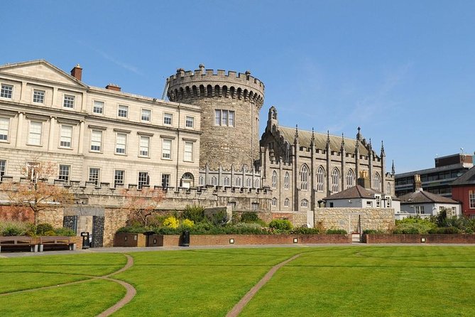 Book of Kells Ticket & Dublin Castle Tour