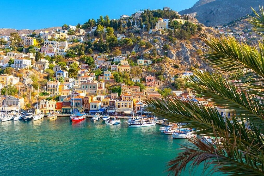 Bootstour zur Insel Symi & Schwimmstopp an der St. George Bay (ab Rhodos)
