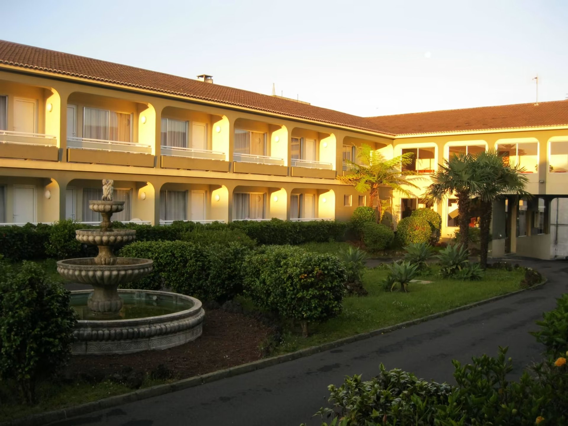 Canadiano - Urban Nature Hotel (Ponta Delgada)