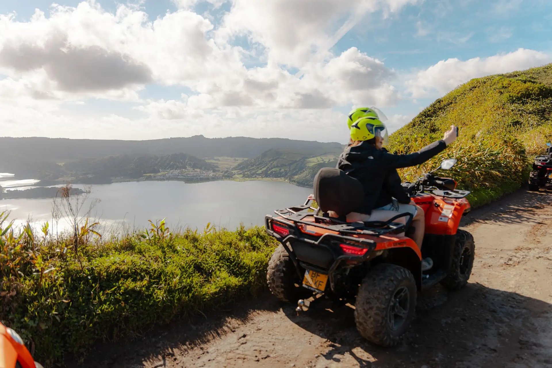 Halbtägige Single Quad Tour Sete Cidades (Fenais da Luz)