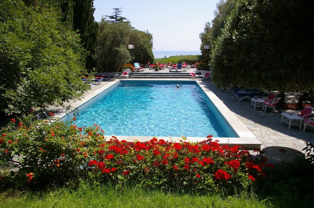 Hotel Pietracap (Pietranera)