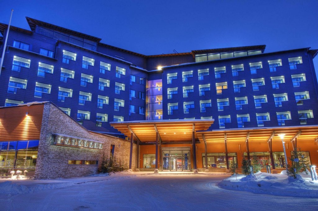 Hotel Levi Panorama & Levi Chalet Apartments