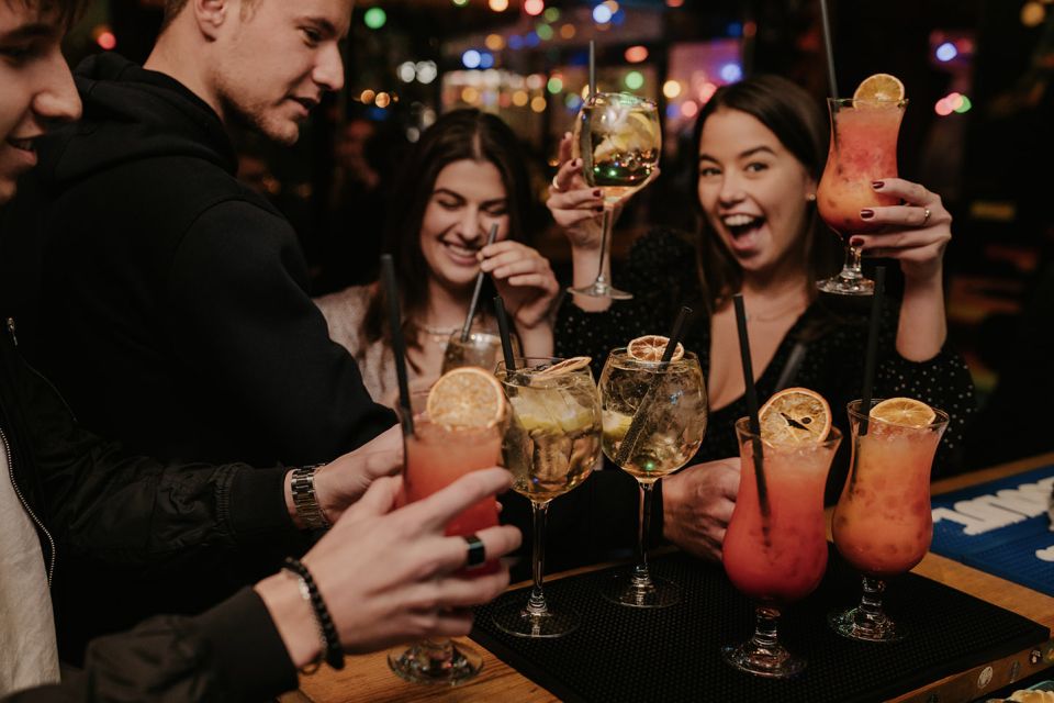 Budapest Tipsy Kneipentour mit lokalem Guide (Budapest)