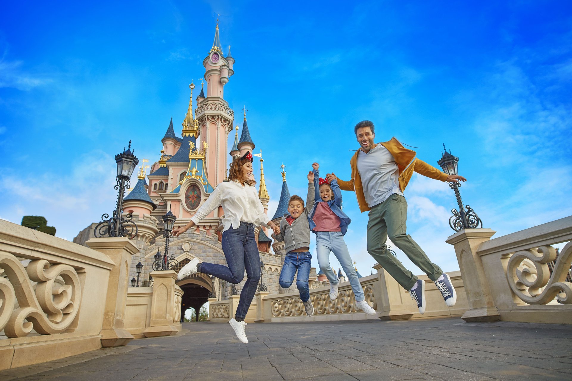 Zusätzliches Ticket - Disneyland® Paris: 1 Tag - 1 Themenpark