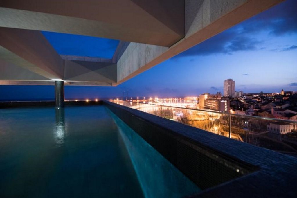 Octant (Ponta Delgada)