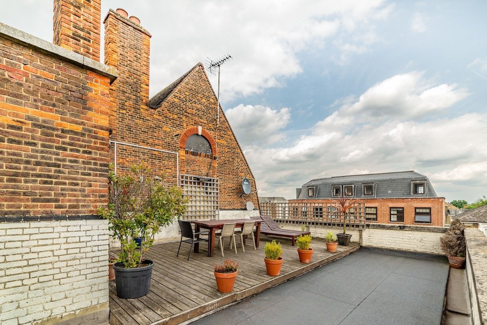 Rose and Crown Stoke Newington London