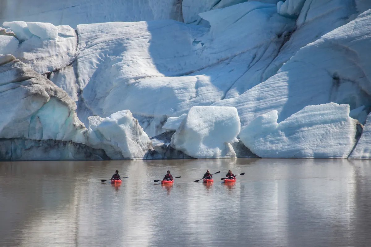 Südküste & Glacier Kayaking