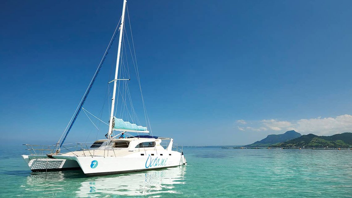 Segeltour entlang der Ostküste inkl. Schnorcheln