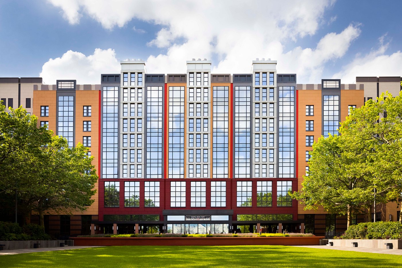 Disney Hotel New York - The Art of Marvel in Disneyland® Paris