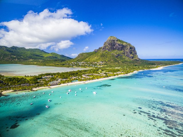 Tropisches Inselglück auf Mauritius: Lagunen, Natur & Erholung im Strandhotel