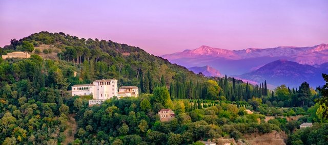 Granada – Maurisches Erbe & andalusische Magie