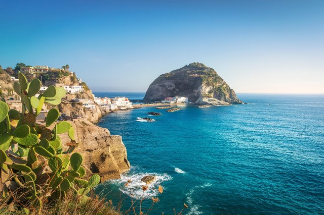 Inselmomente auf Ischia & Ausflug auf die glamouröse Insel Capri